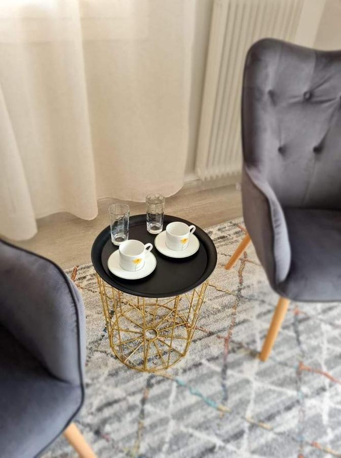 Le-Lia'S Place Ioannina Luaran gambar