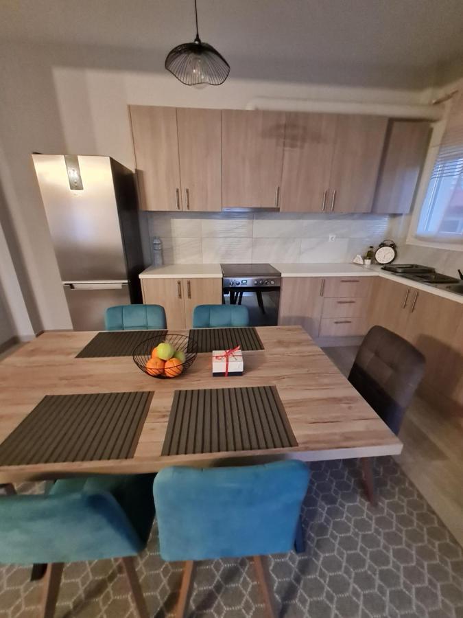Le-Lia'S Place Ioannina Luaran gambar